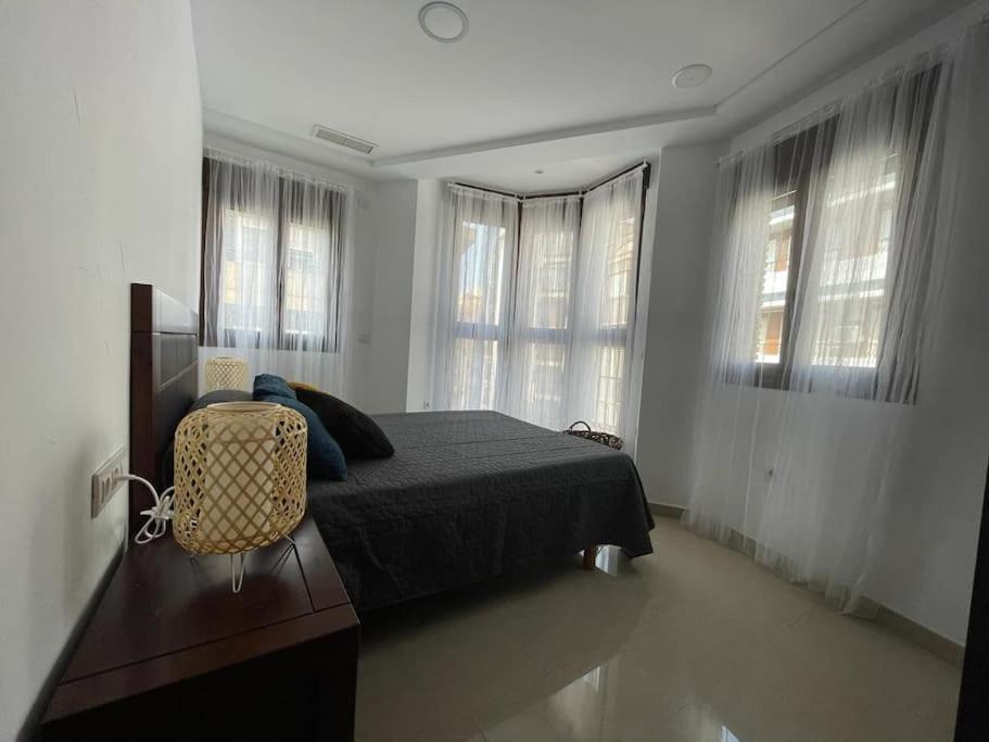 Piso Centro Elche Junto Basilica公寓 外观 照片